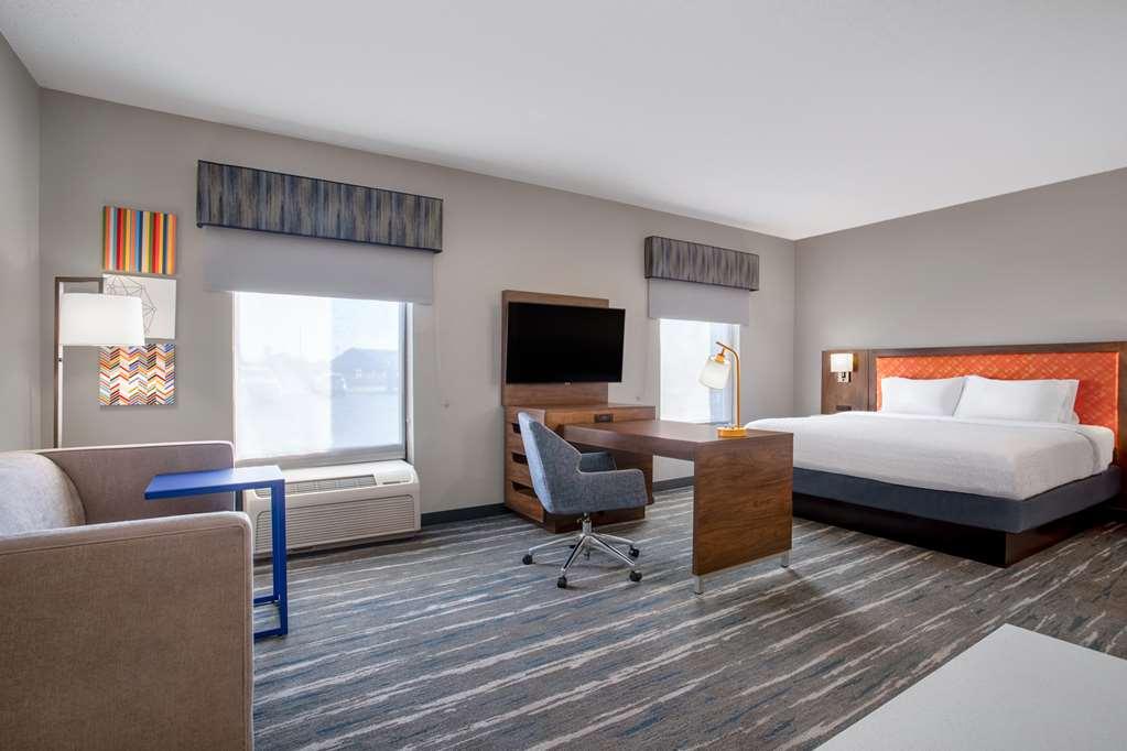 Hampton Inn & Suites Muncie Quarto foto